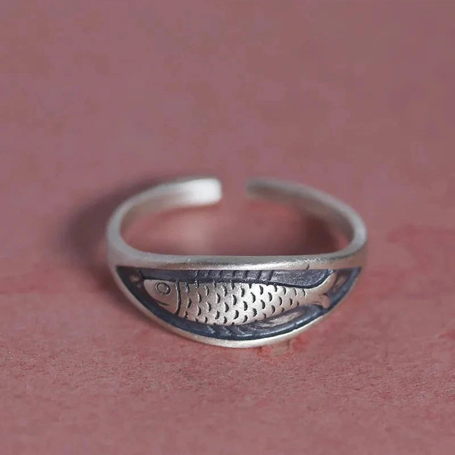 Y2k Nautical Whisper Ring
