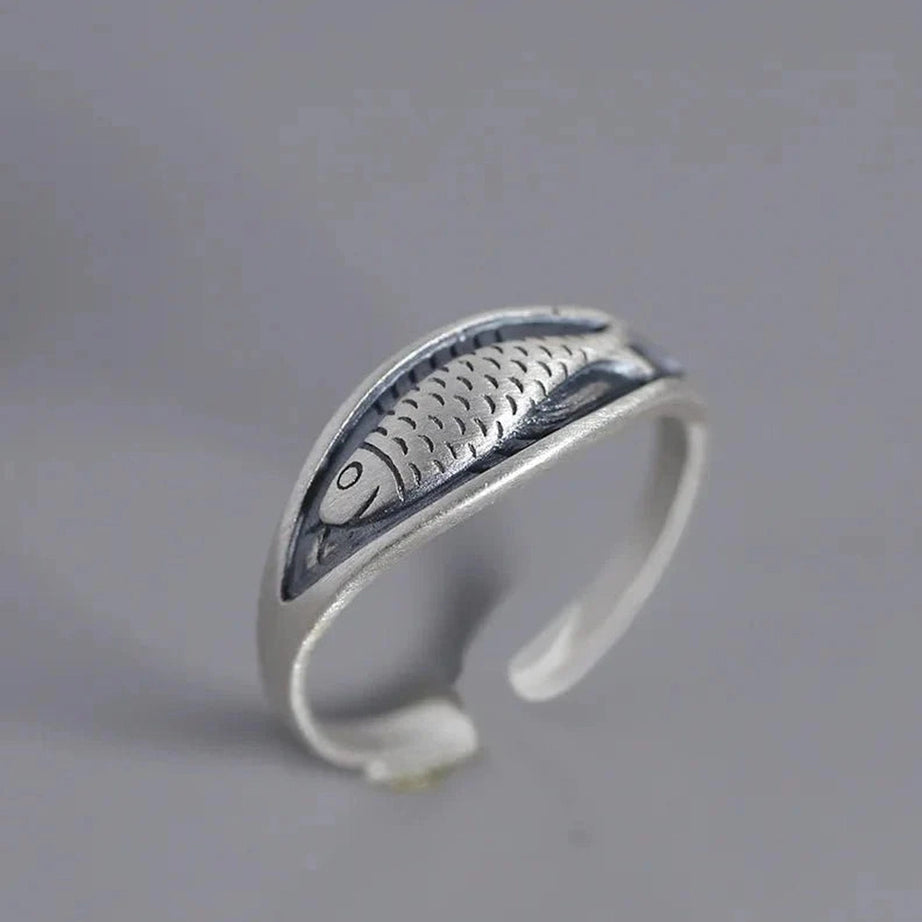 Y2k Nautical Whisper Ring