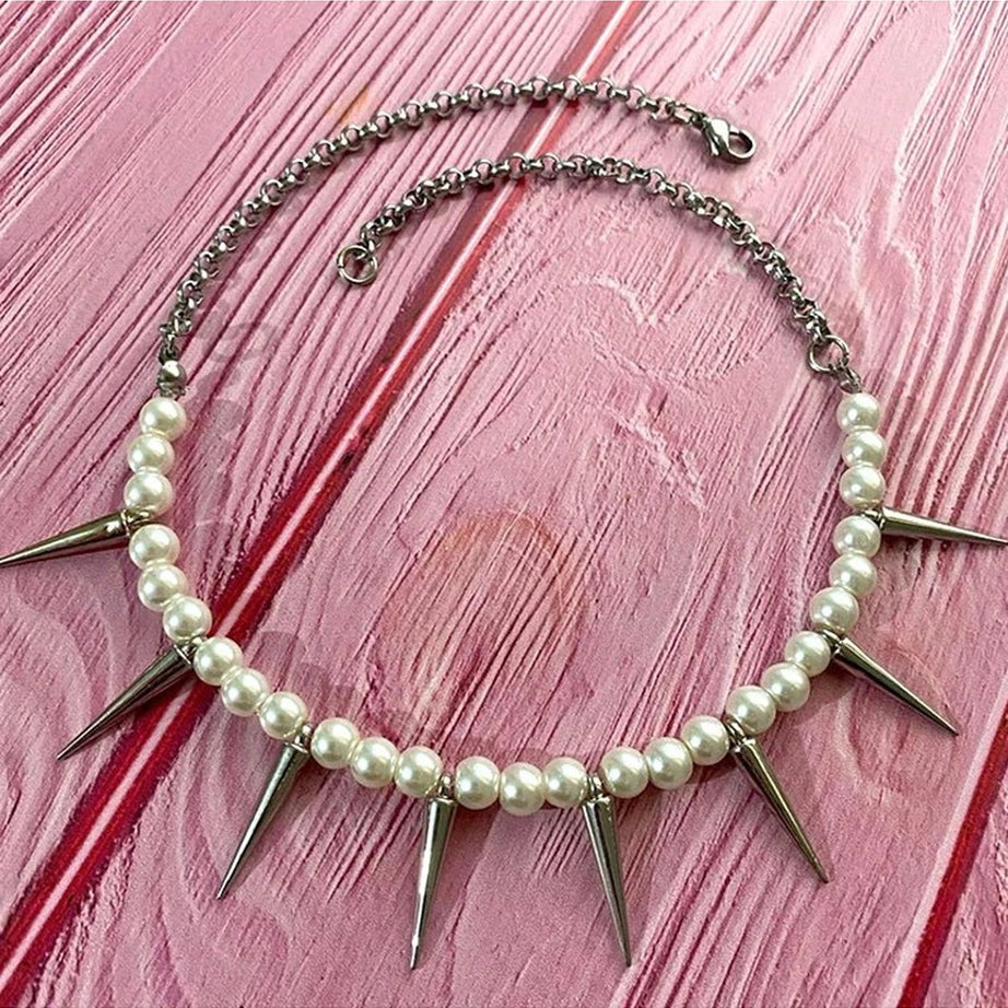 Y2k Pearl Spike Necklace