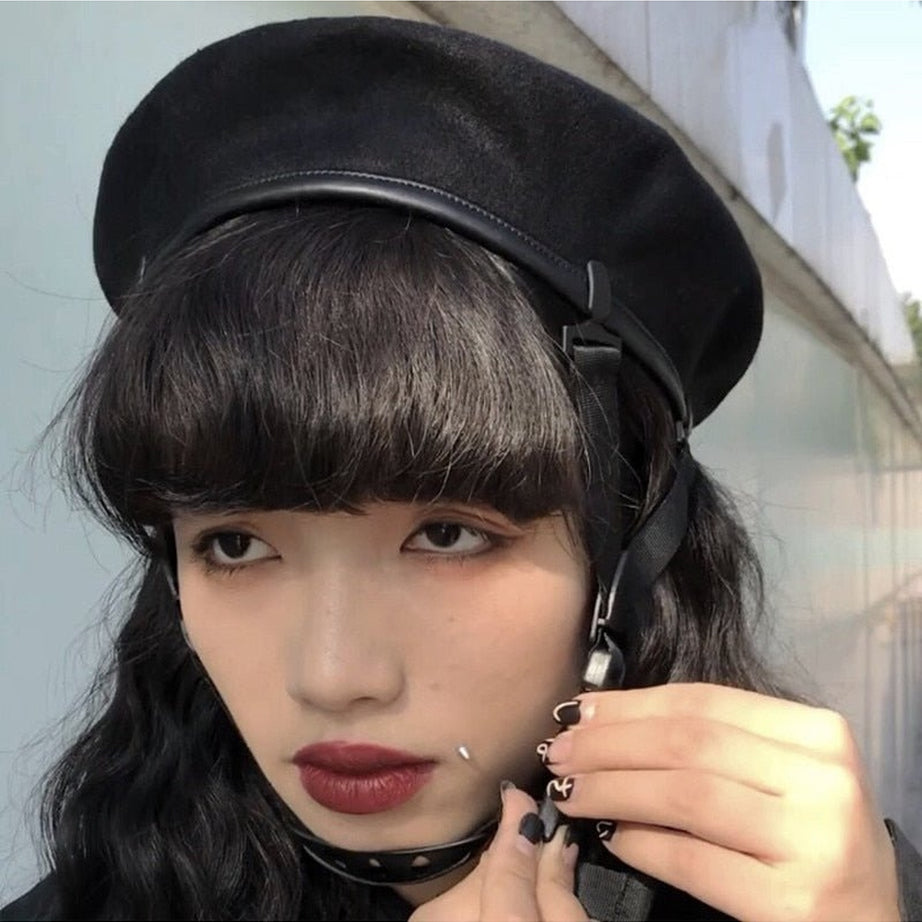 Y2k Punk Style Black Beret Adjustable Buckle