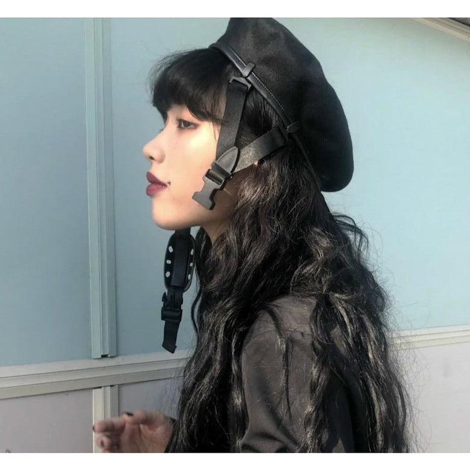 Y2k Punk Style Black Beret Adjustable Buckle