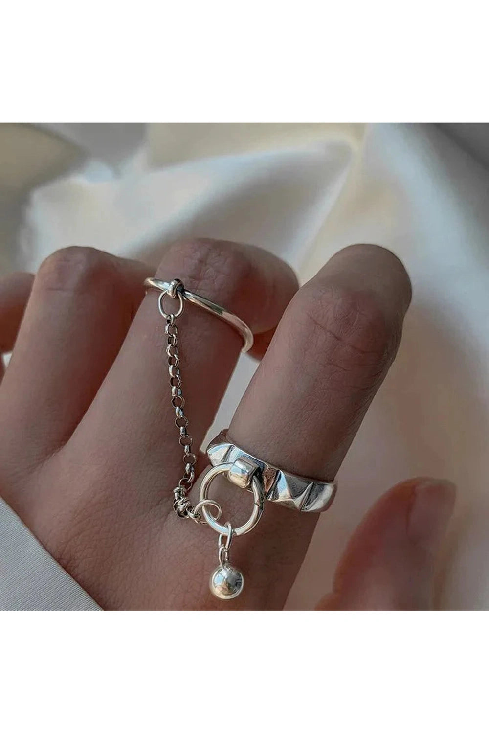 Y2k Round Geometric Ring