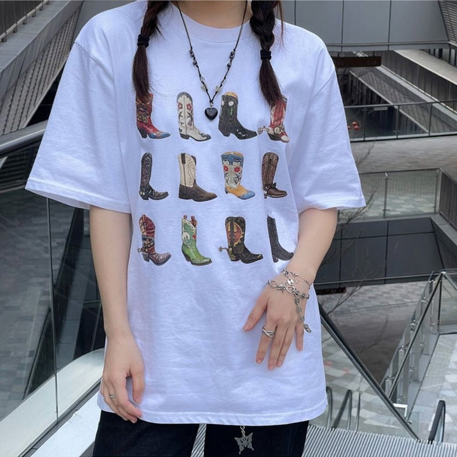 Y2k T-shirt with boots print