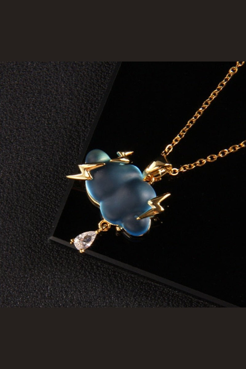 Y2k Three Point Raindrop Necklace