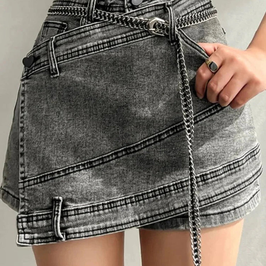 Y2k Urban Edge Chain Skirt