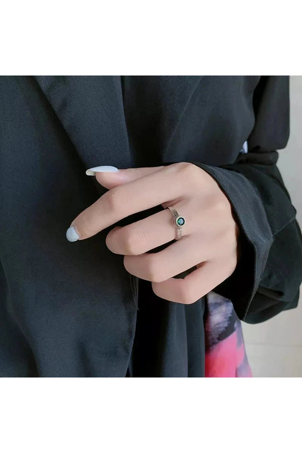 Y2k Vintage Celtic-Inspired Emerald Open Ring