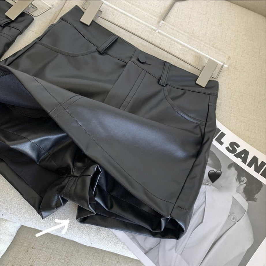 Y2k style leather mini skirt